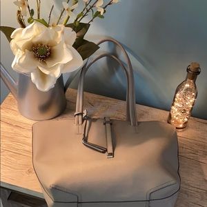 Vince Camuto large essentials bag